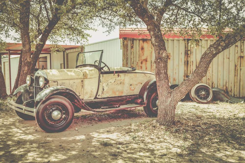 How To Sell A Vintage Car That Needs Work? Cash for Cars and Trucks
