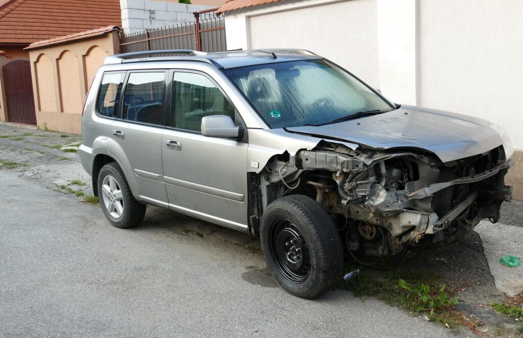 Selling a totalled car to adam car buyer